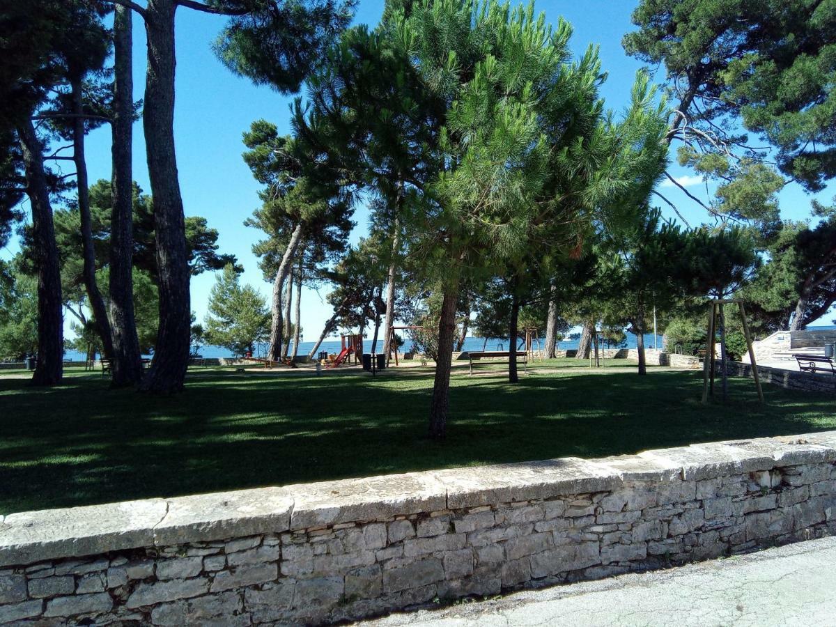 Novigrad Istria Skipper Suites מראה חיצוני תמונה