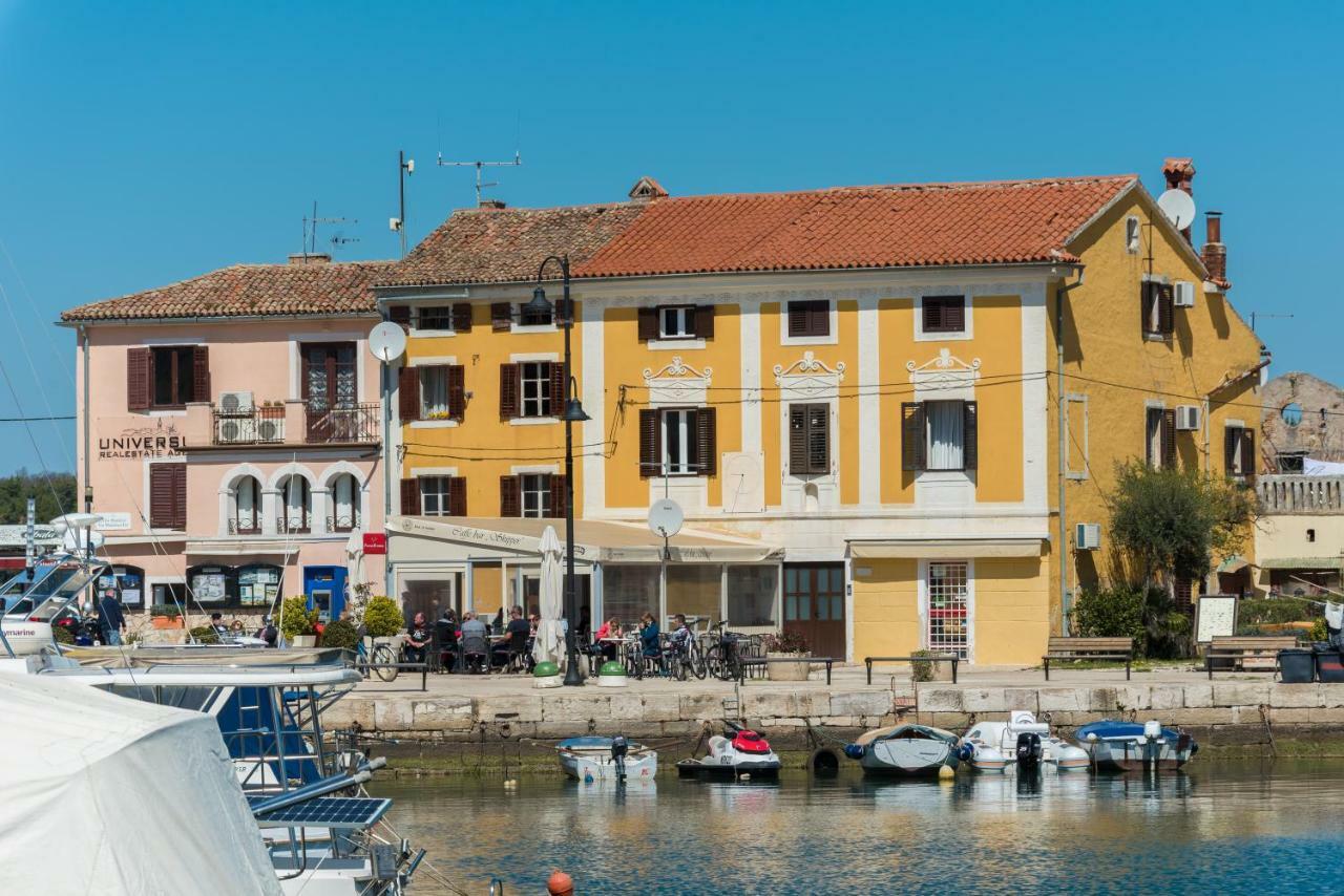 Novigrad Istria Skipper Suites מראה חיצוני תמונה