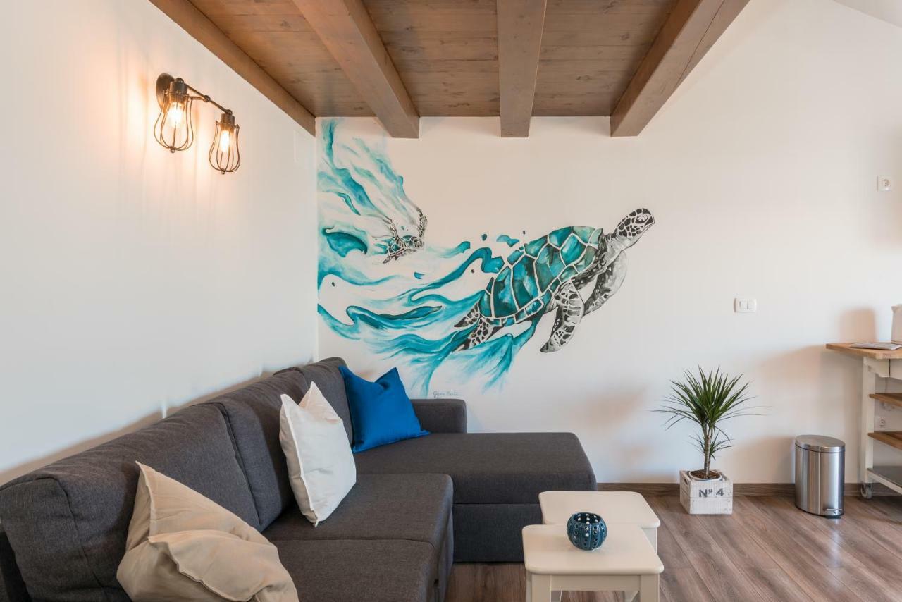Novigrad Istria Skipper Suites מראה חיצוני תמונה