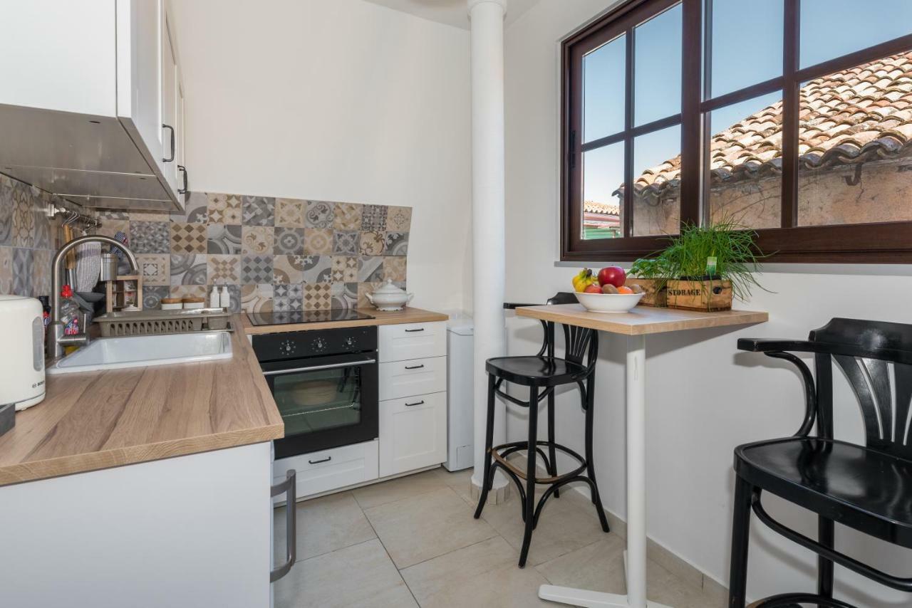 Novigrad Istria Skipper Suites מראה חיצוני תמונה